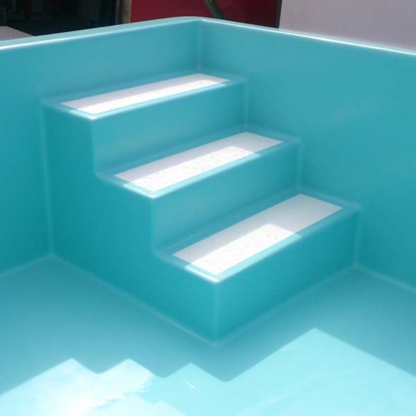 Baptismal-Tanks-Custom-Rectangular-Steps